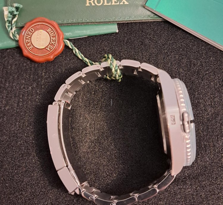 Rolex Submariner Date Nuovo Mai Indossato Con Pellicole