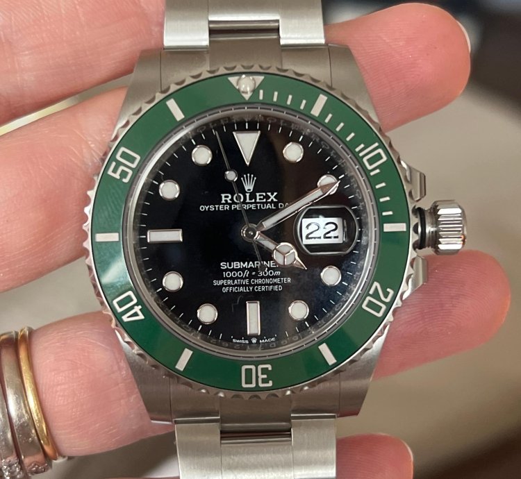 Rolex Submariner Date Rare 41mm 2020 Kermit Unworn Brand New Perfect Condition