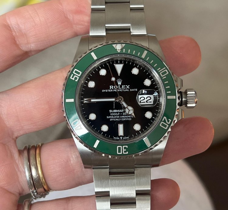 Rolex Submariner Date Rare 41mm 2020 Kermit Unworn Brand New Perfect Condition