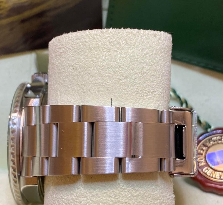 Rolex Submariner Date Rrr Bezel Green New Stickers