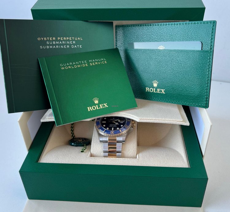 Rolex Submariner Date Stunning Blue Dial Full Set Of Papers Original Box 2024