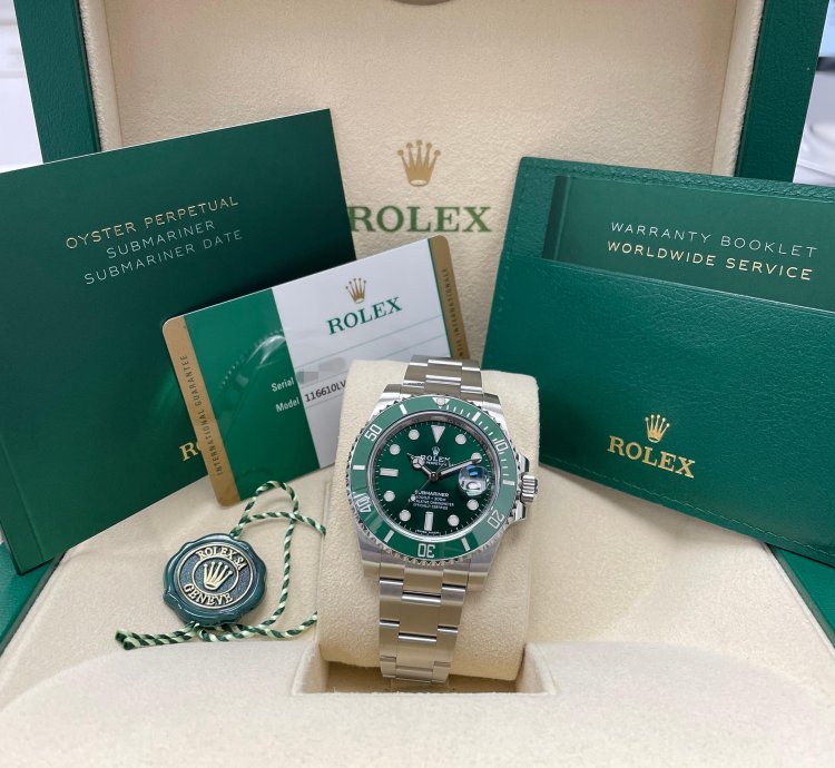 Rolex Submariner Date Unworn 2020 Submariner Date 40mm 116610lv Stainless Steel Hulk Green Dial Green Bezel