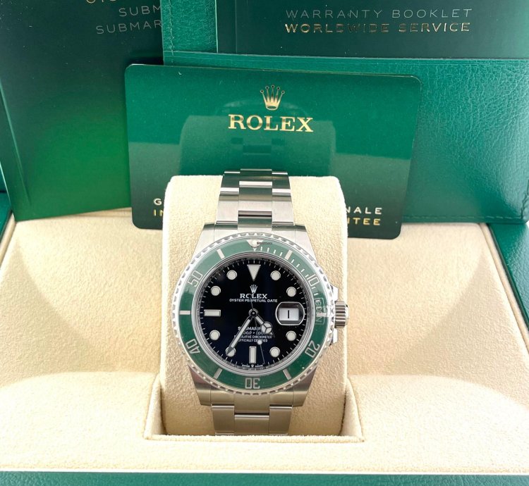 Rolex Submariner Date Unworn 2021 Submariner 126610lv Kermit Black Dial With Box And Papers 41mm