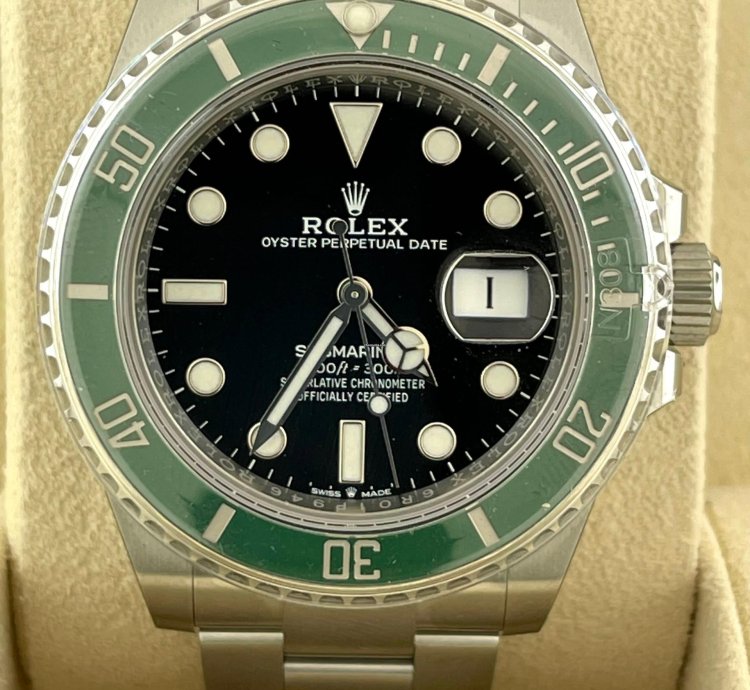 Rolex Submariner Date Unworn 2021 Submariner 126610lv Kermit Black Dial With Box And Papers 41mm