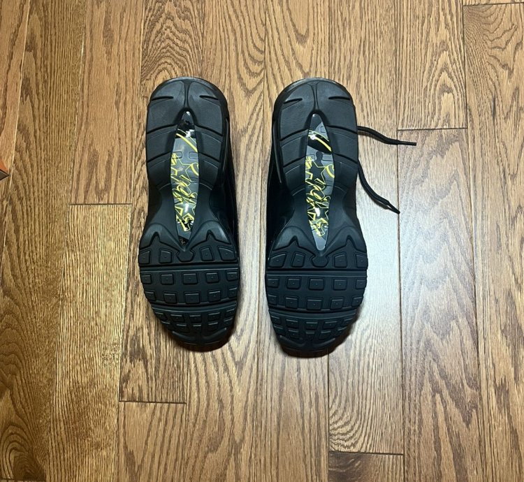 Nike Corteiz Air Max 95 Honey Blacks Nyc London