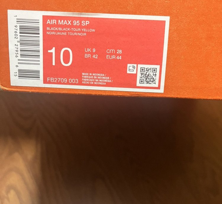 Nike Corteiz Air Max 95 Honey Blacks Nyc London