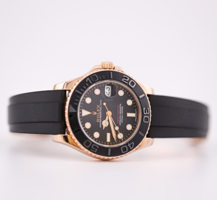 Rolex Yacht-master 37 2016 Yacht-master 37 Rose Gold Case Oysterflex Bracelet 268655 Unworn