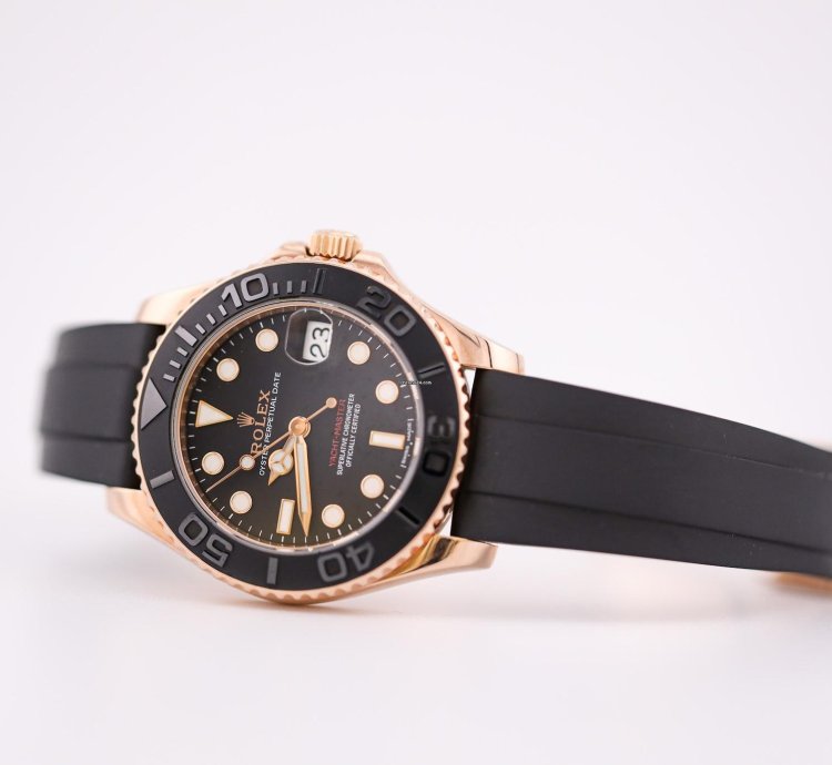 Rolex Yacht-master 37 2016 Yacht-master 37 Rose Gold Case Oysterflex Bracelet 268655 Unworn