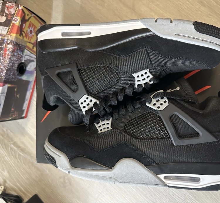 Jordan 4 Retro Se Black Canvas