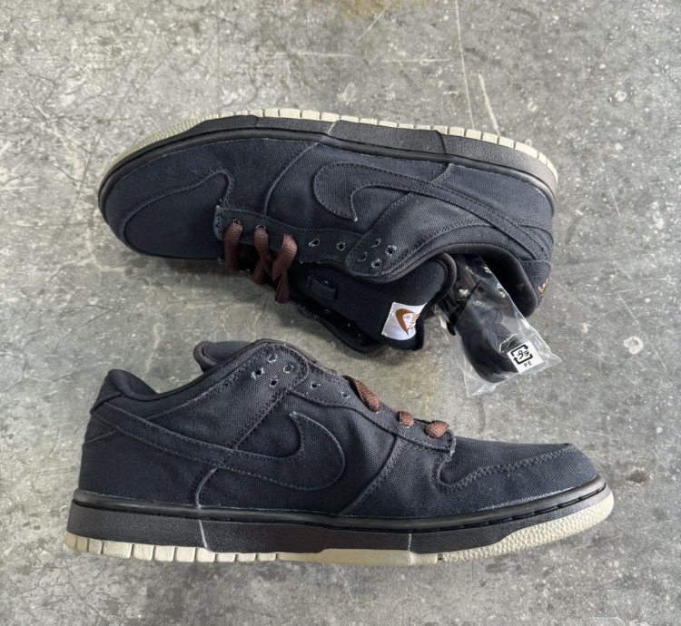 Nike Dunk Low Carhartt