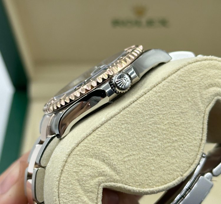 Rolex Yacht-master 37 Choco Dial