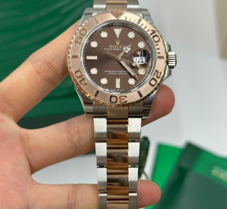 Rolex Yacht-master 40 126621 Choc