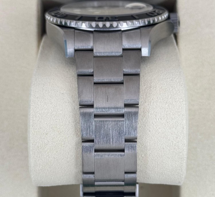 Rolex Yacht-master 42 New 2025 Rolex Yacht-master 42mm 226627 Titanium Black Dial