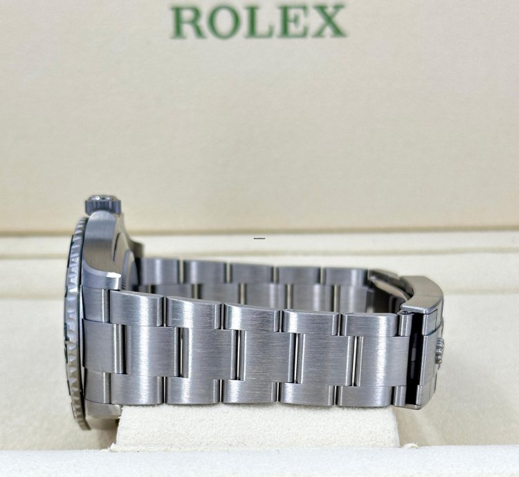 Rolex Yacht-master 42 New 2025 Titanium 226627 Unworn Complete