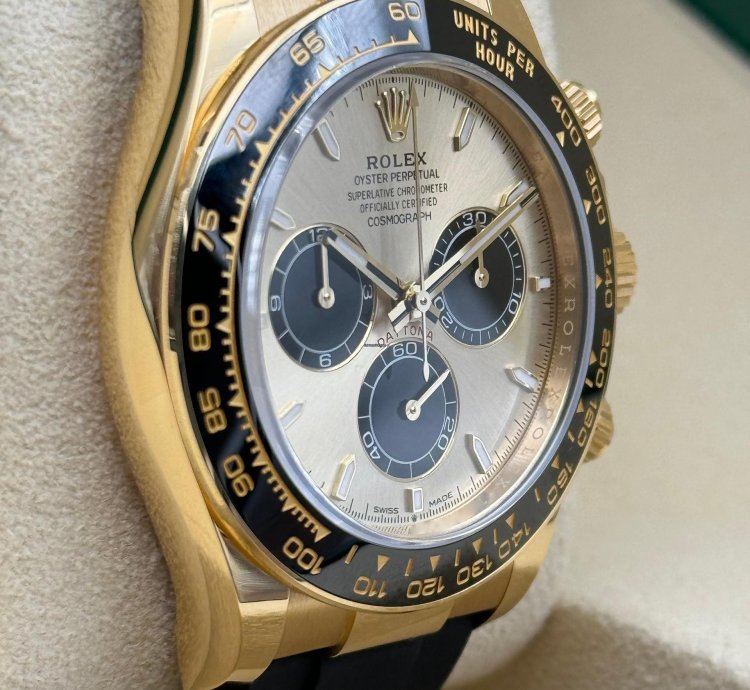 Rolex Daytona Yellow Gold Oysterflex Champagne Yml Dial 126518ln Unworn 2024