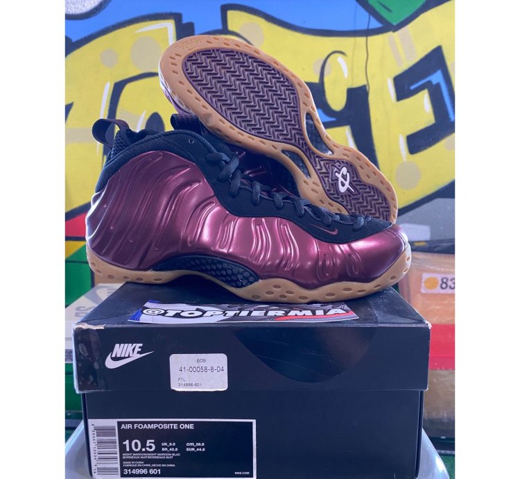 Nike Foamposite One Maroon 2016 Sz 10 5