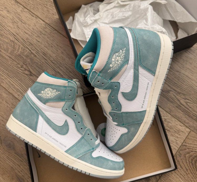 Nike Jordan 1 - Turbo Green