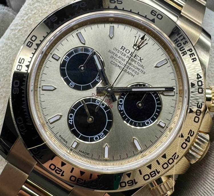 Rolex Daytona Yml Pikachu Unworn