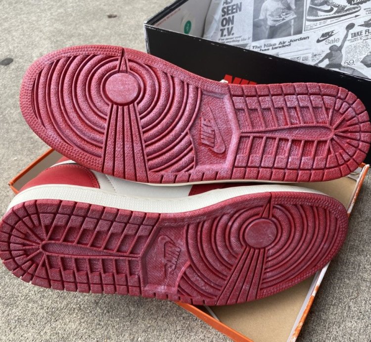 Nike Jordan 1 Lost And Found Size 10 5