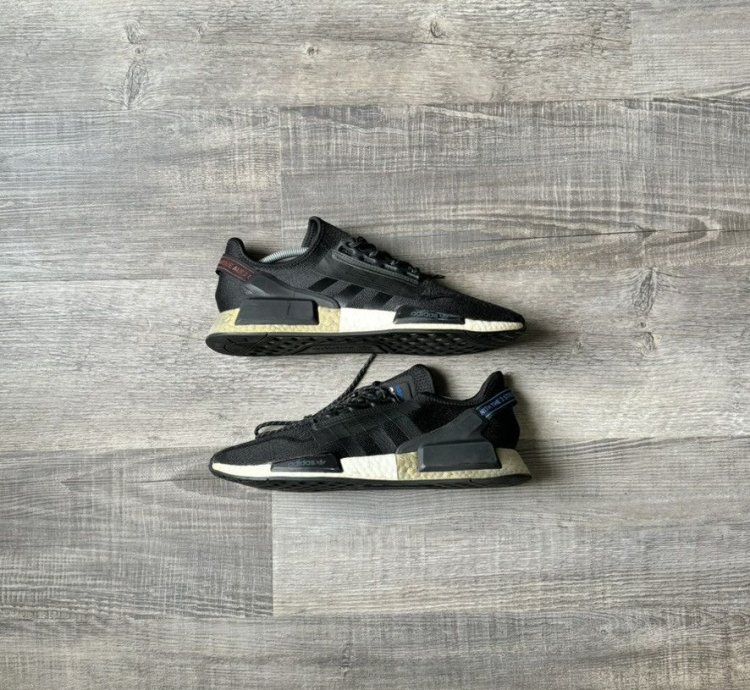 Adidas Nmd V2 Core Black Gold Metallic 9 5m