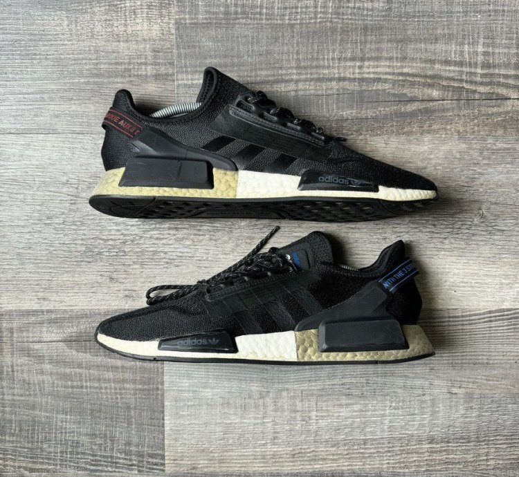 Adidas Nmd V2 Core Black Gold Metallic 9 5m