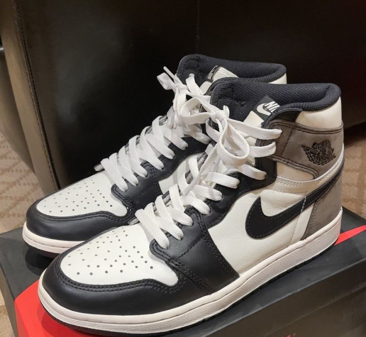 Nike Jordan 1 Retro Oh High Mocha