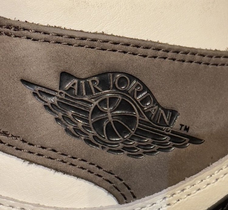 Nike Jordan 1 Retro Oh High Mocha