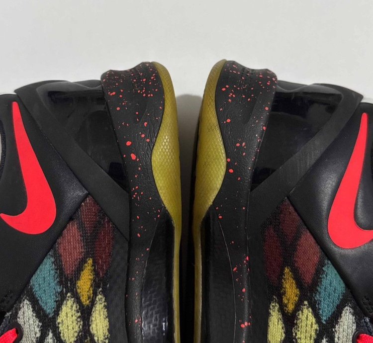 2012 Nike Kobe 8 Qs quickstrike Christmas Sz 9