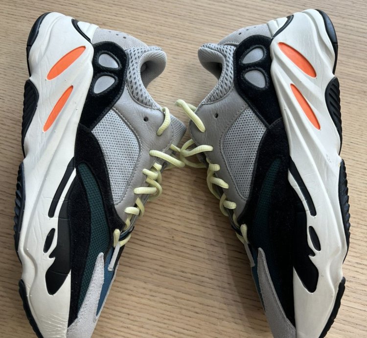 Adidas Og 2017 Yeezy Boost 700 Wave Runner Sz 10 Yzy Pod 1