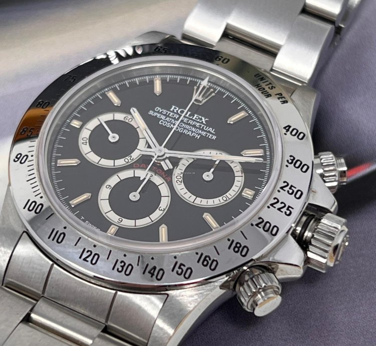 Rolex Daytona Zenith 4lines Bezel 225 Never Worn
