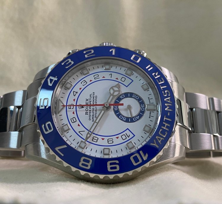 Rolex Yacht-master Ii New 2023 Unworn Yacht-master Ii Steel White Dial Blue Bezel 116680 Complete Set
