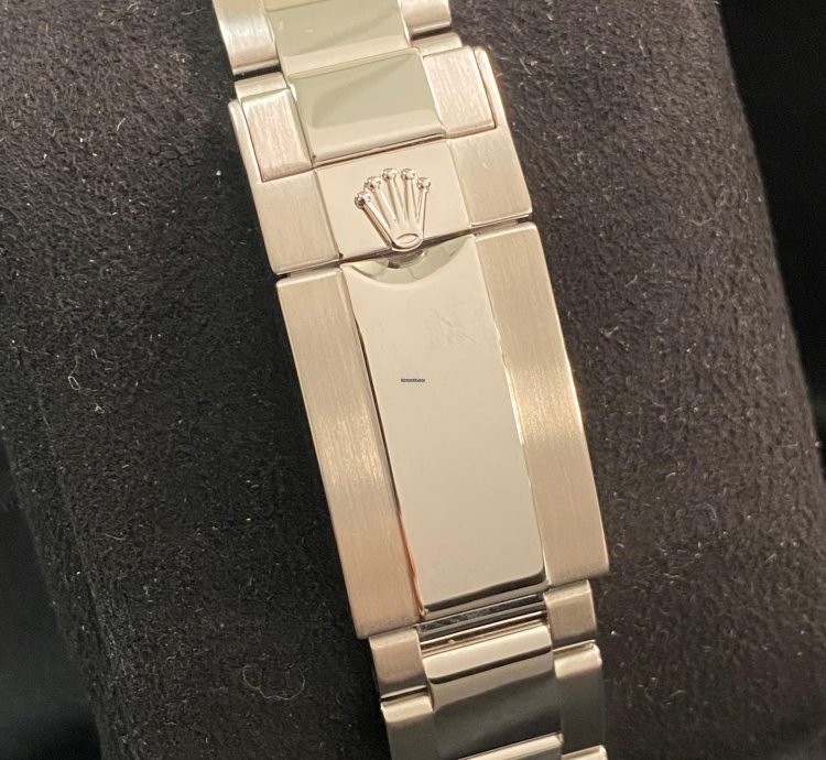 Rolex Yacht-master Ii New 2023 Unworn Yacht-master Ii Steel White Dial Blue Bezel 116680 Complete Set