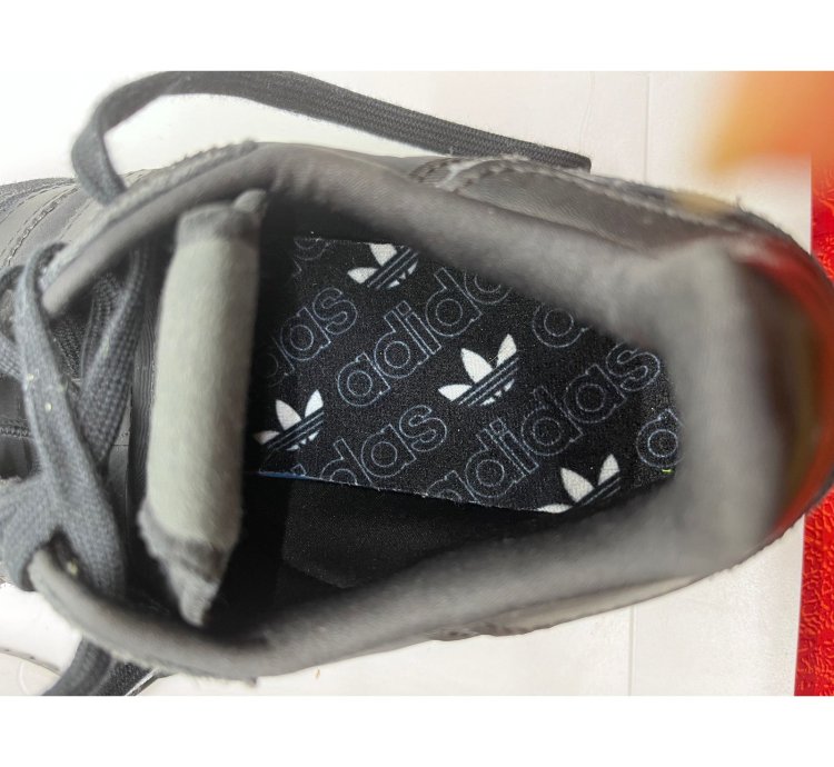 Adidas Originals Retropy F2 gw 5472 Men 9 5 Running Shoes