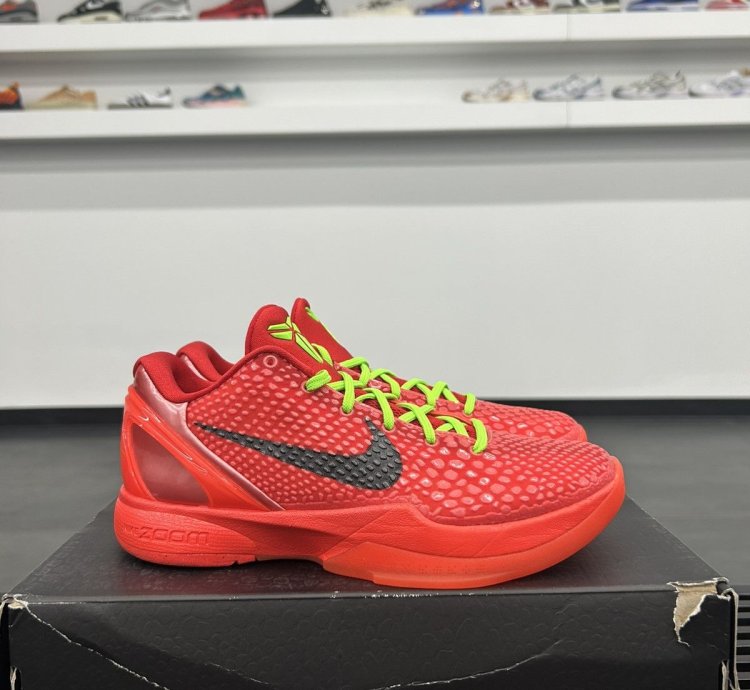72244 Nike Kobe 6 Proto Reverse Grinch