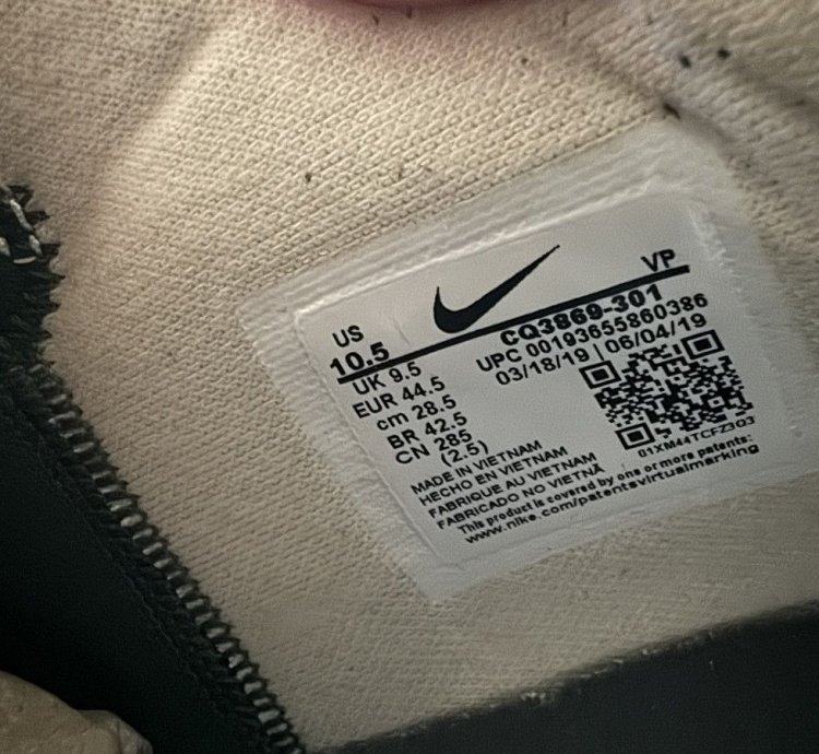 Nike Kobe 4 Undefeated Bucks