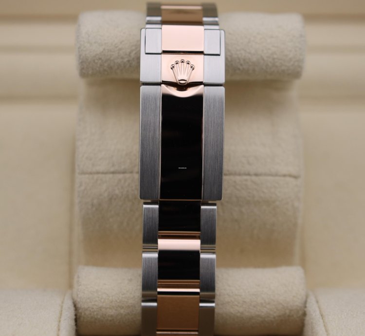 Rolex Yacht-master Ii Rose Gold 116681 Full Set