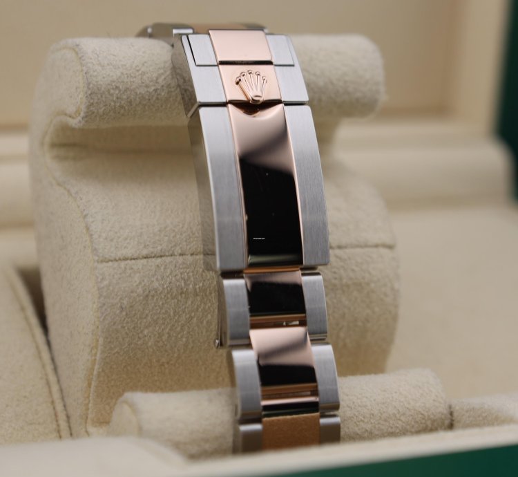 Rolex Yacht-master Ii Rose Gold 116681 Full Set