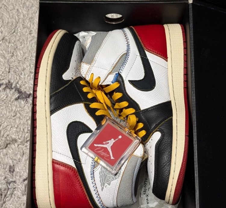 Union La X Air Jordan 1 Retro High Nrg black Toe