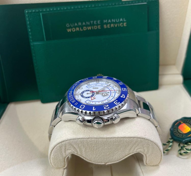 Rolex Yacht-master Ii Stainless Steel - Matte White Mercedes Dial 116680