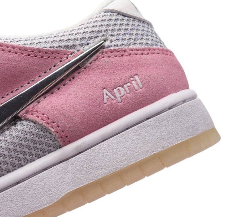 April Skateboards Pink x Nike Sb Dunk Low