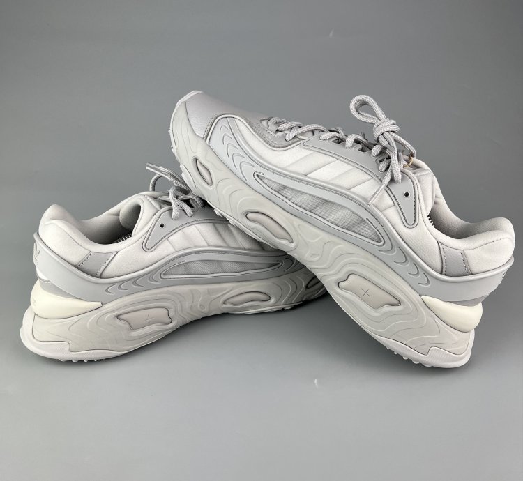Adidas Oznova Men Gray Sneakers Size Us10