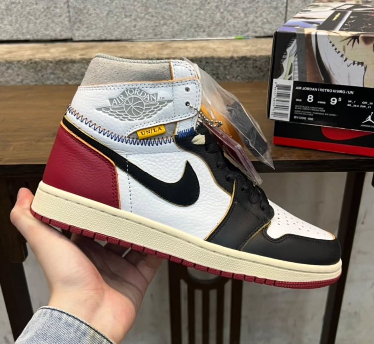 Union La X Air Jordan 1 Retro High Nrg black Toe