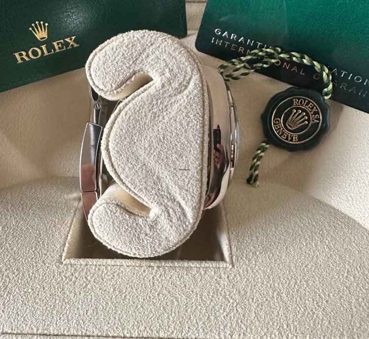 Rolex Full Set Unworn