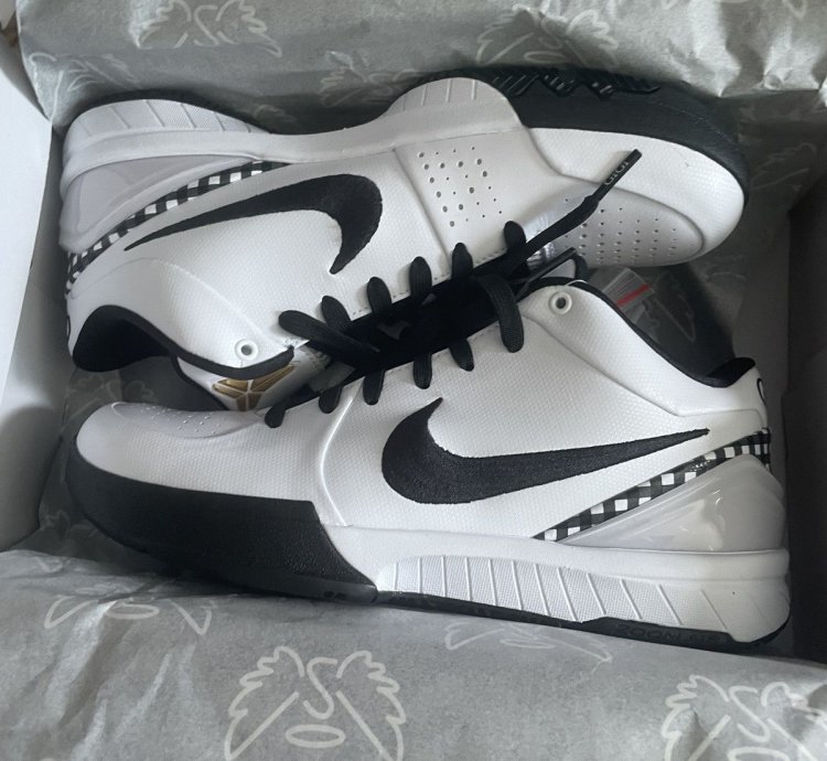 Brand New Kobe 4 Iv Mambacita Gigi