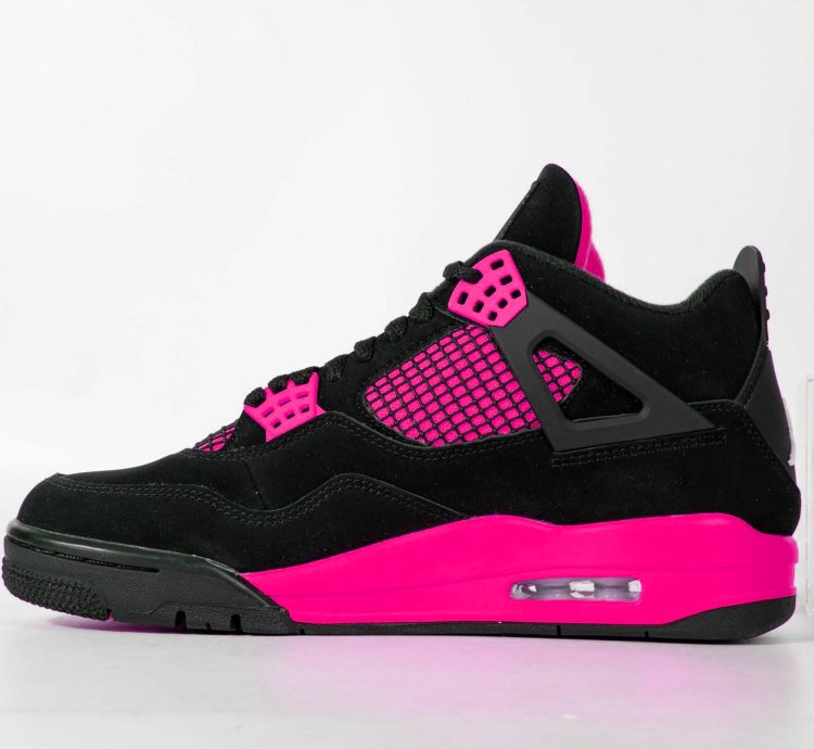 Air Jordan 4 Pink Thunder