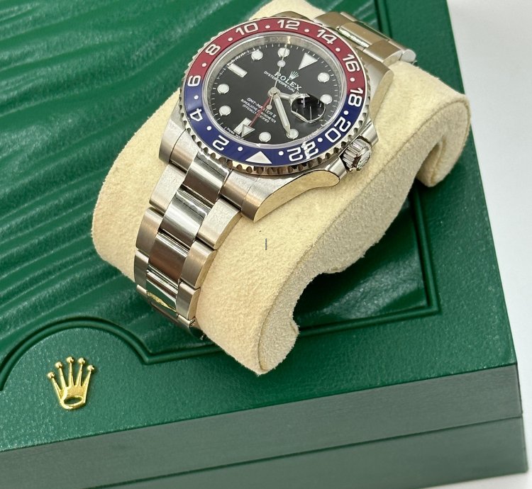 Rolex Gmt-master Ii 116719blro Black New Card