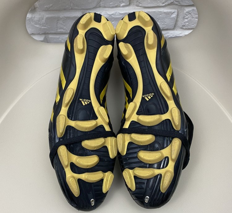Adidas Predator 2009 Absolute Powerswerve Soccer Cleats