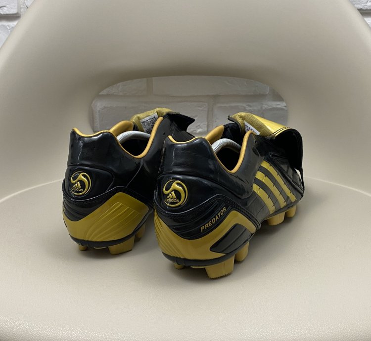 Adidas Predator 2009 Absolute Powerswerve Soccer Cleats