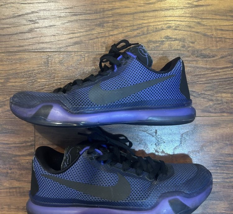 Kobe 10 Blackout