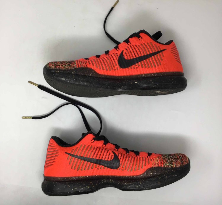 Kobe 10 Elite Low Christmas